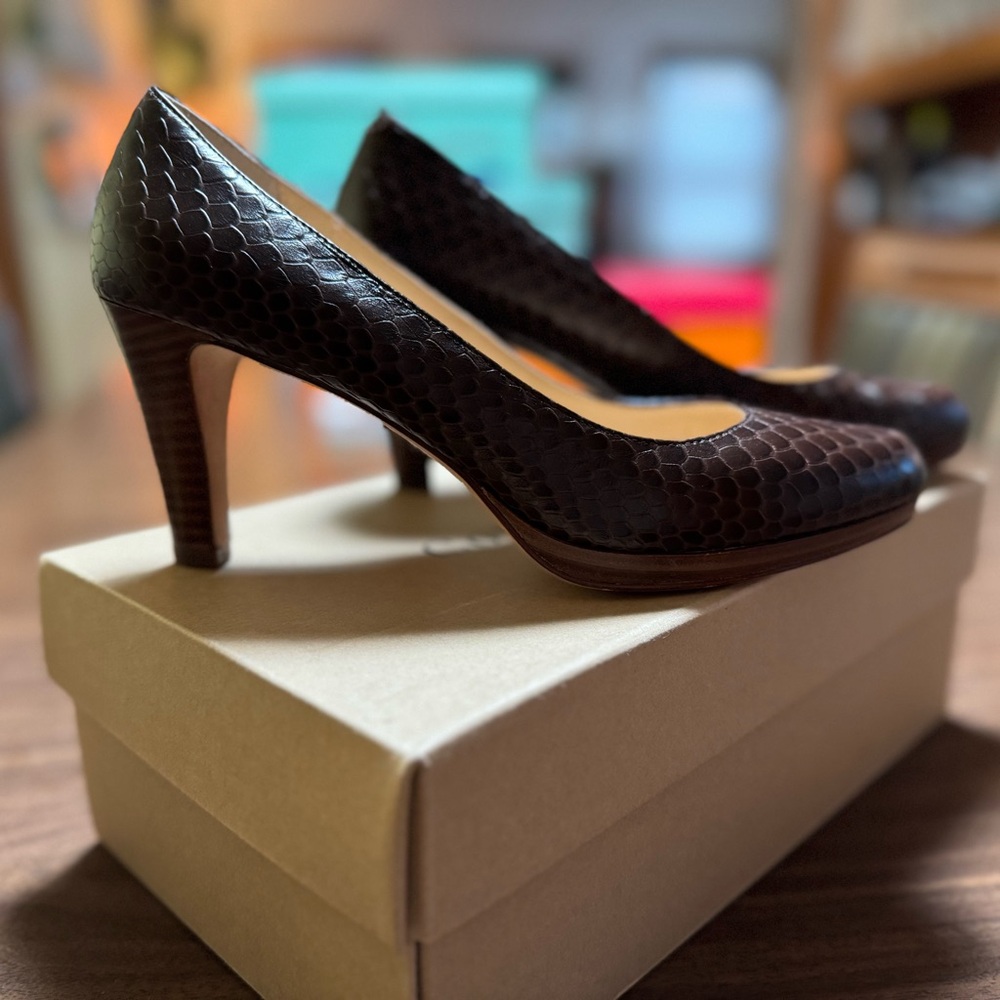 Cole Hann Margot Pump 2 Chestnut Snakeskin Pattern Heels, Size 7.5